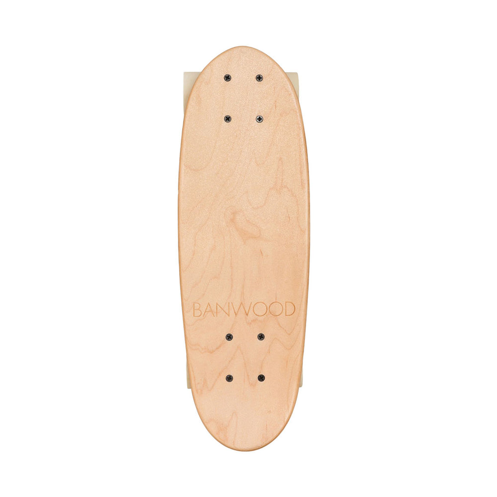 Voor stoere kinderen is dit toffe Banwood skateboard in nature ideaal! Dit skateboard is een klein cruiserboard, speciaal ontworpen voor zowel beginners als gevorderde skateboarders. VanZus