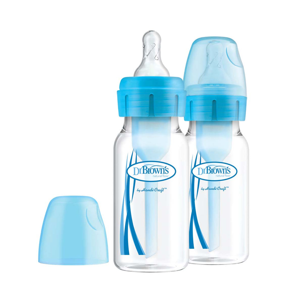 Dit is de Dr. Brown's babyfles 120 ml blue 2 stuks. Een set van 2 120 ml flessen met het bekende anti-koliek ventielsysteem van Dr Brown’s. De flesjes hebben een standaard hals, borstvormige speen maat 1. Kleur blauw. VanZus.