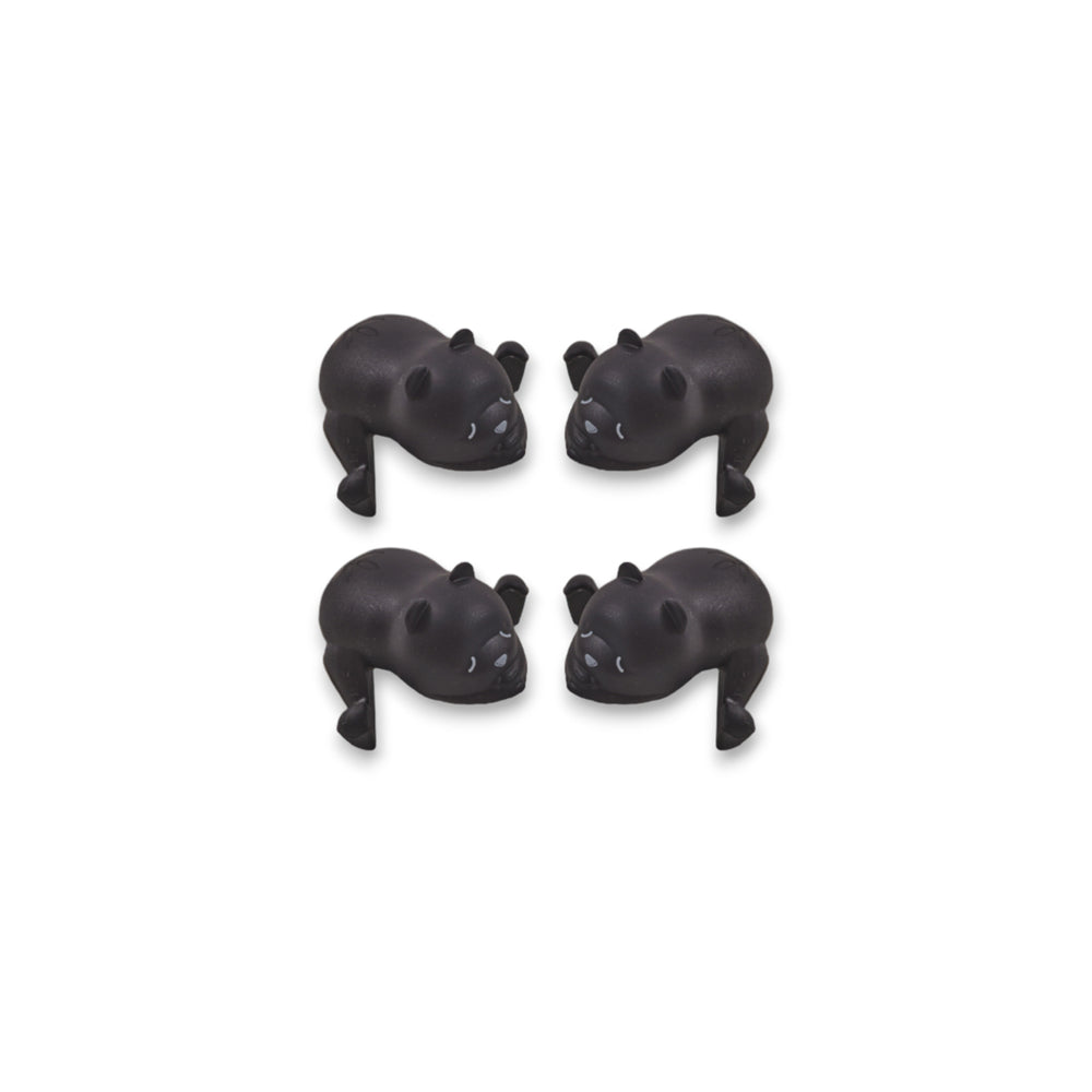 Bescherm je kindje met de Nuuroo tui hoekbeschermers in de kleur zwart. De hoekbeschermers zijn schattige beertjes en zijn in verschillende kleuren verkrijgbaar. 4 per set. VanZus