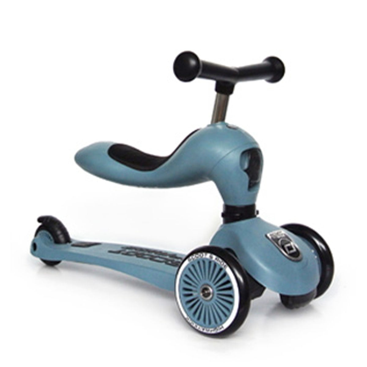 De Scoot and Ride Highwaykick 1 steel is een loopfiets en step in 1. De Scoot and Ride is het perfecte verjaardagscadeau voor een eerste verjaardag. Deze variant heeft een mooie grijsblauwe kleur. VanZus.