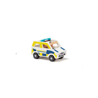 Taatuu, taatuu! Boeven opgepast, hier komt de Kid’s Concept politieauto AIDEN aan! Deze politieauto met agenten en boef is een leuke toevoeging aan de voertuigen collectie van je kindje. VanZus.