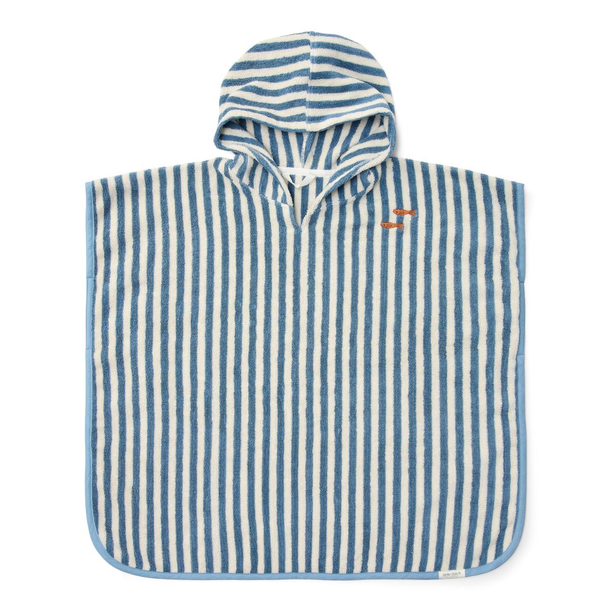 Lekker opdrogen en opwarmen doet je kleintje met deze badponcho in de variant ocean sea life ocean blue van het merk Little Dutch. Deze schattige badponcho is heerlijk zacht en ziet er ook nog eens heel schattig uit! VanZus
