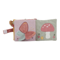 Het buggyboekje uit de fairy garden-collectie van Little Dutch is een interactief speeltje vol kleuren en texturen. Ideaal voor in de kinderwagen, stimuleert het de zintuigen van je kleintje. Perfect cadeau! VanZus