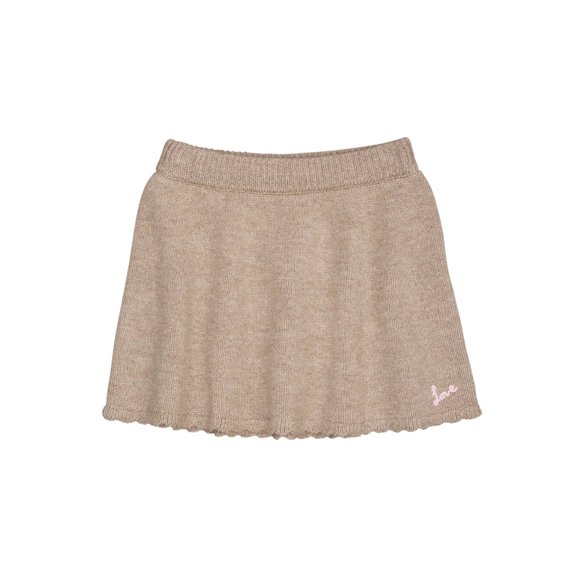 Het Copenhagen Colors cashmere rokje sand melange is een zacht en warm rokje voor de winter. De beige basiskleur wordt speels aangevuld met roze details: ‘love’ op de voorkant, een hartje achterop. VanZus