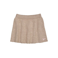 Het Copenhagen Colors cashmere rokje sand melange is een zacht en warm rokje voor de winter. De beige basiskleur wordt speels aangevuld met roze details: ‘love’ op de voorkant, een hartje achterop. VanZus