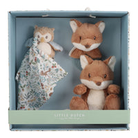 Verras je kleintje met de Little Dutch knuffels giftset in het vrolijke forest friends-thema. Drie zachte knuffels in mooie kleuren, perfect als kraamcadeau of voor eindeloos speelplezier. VanZus