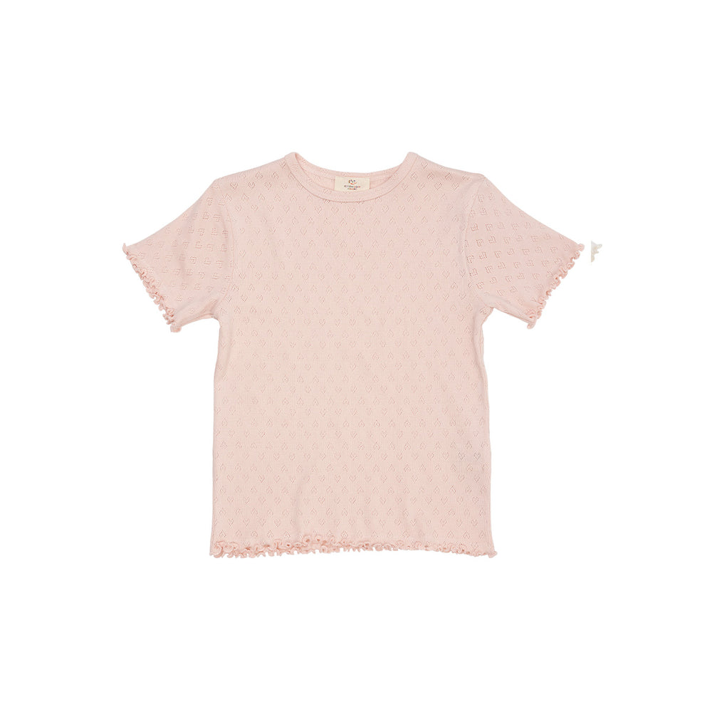 Een musthave: het pointelle heart t-shirt in kleur dusty rose van Copenhagen Colors. Een zachte stof met subtiel hartjes motief en golvend randje. Hip! Te koop in maten 80 t/m 128 en diverse kleuren. VanZus