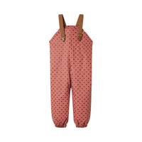 Je kleintje blijft lekker warm en droog met het dry10 set in de kleur withered rose van het merk Lil' Atelier. Dit functionele en duurzame regenpak is wind- en waterdicht, ideaal voor regenachtige dagen. VanZus