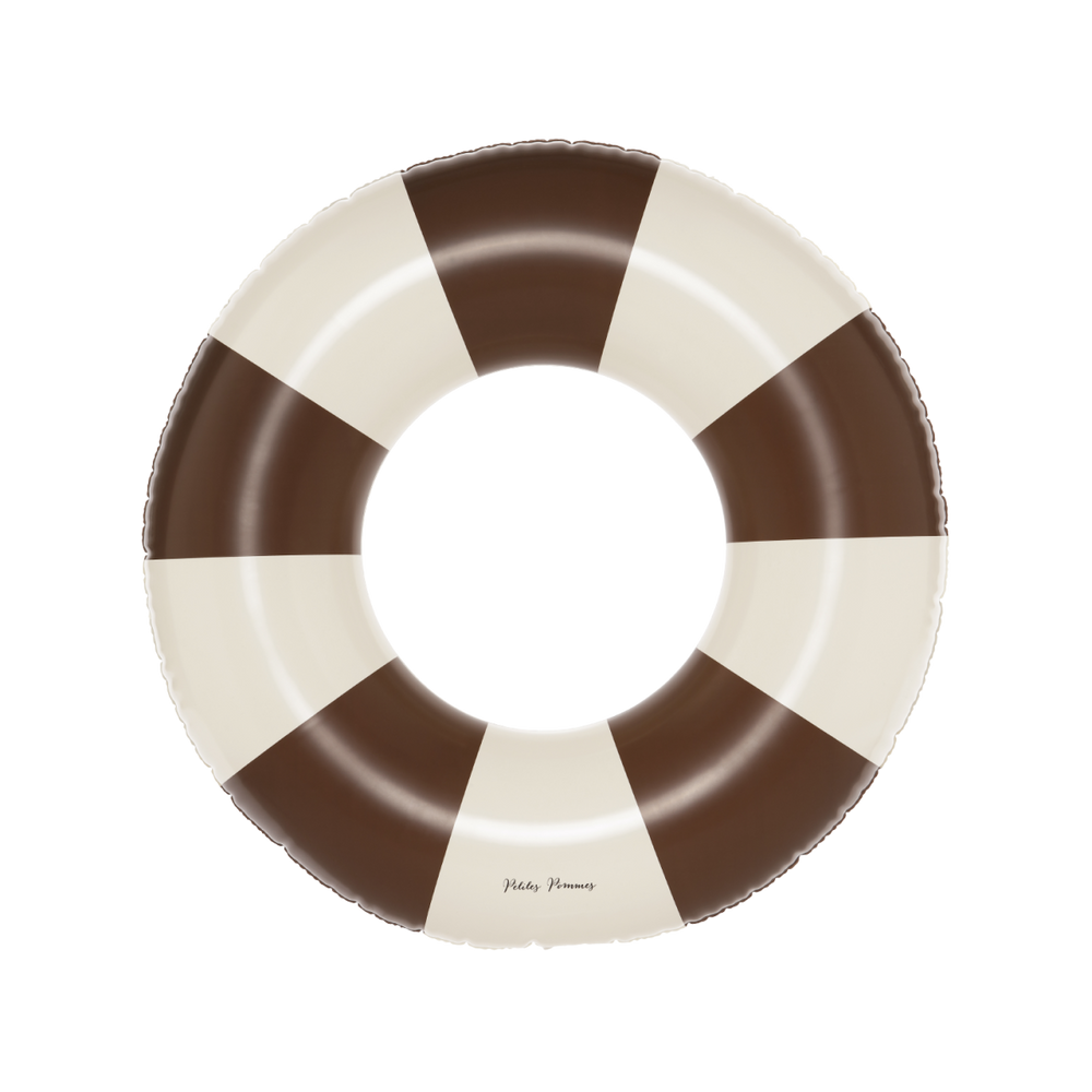 De Petites Pommes Olivia zwemband in de kleur charleston is een opblaasbare zwemband met een diameter van 45cm. Met deze zwemring kan jouw kindje heerlijk relaxen en zwemmen in het zwembad of de zee. VanZus.