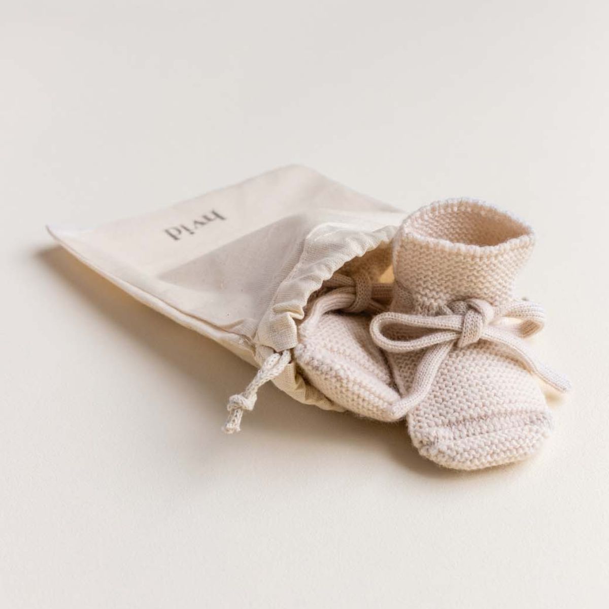 Hvid baby shoes cream