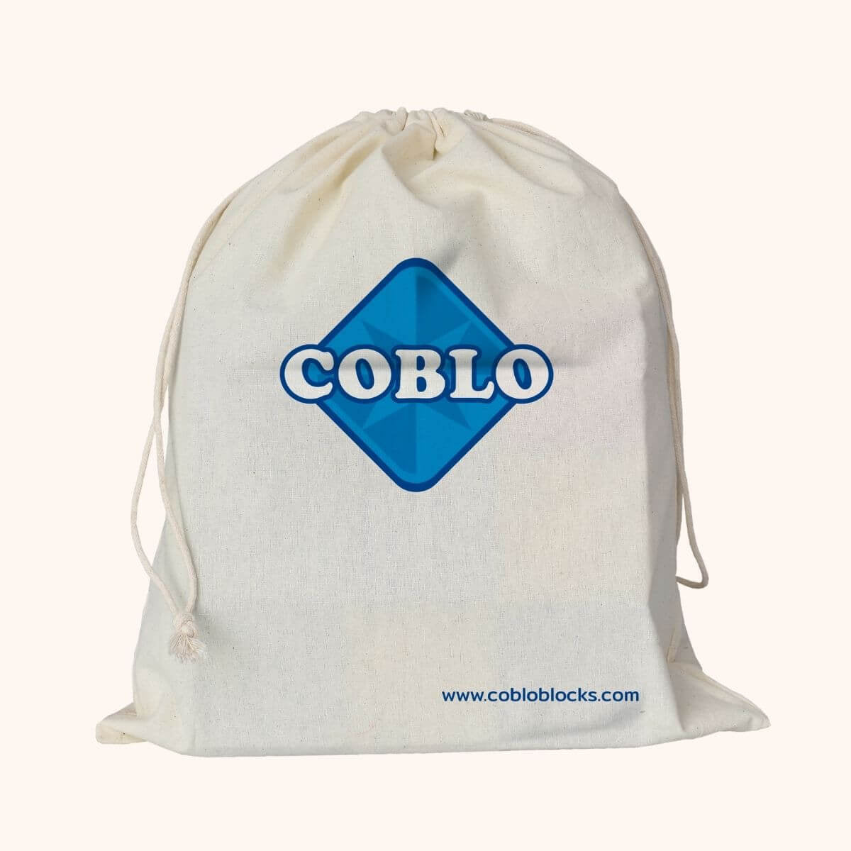 Veelzijdige bouwblokken: Coblo Classic 20 stuks! Gemaakt van hoogwaardig materiaal voor einde-loos bouw- en speelplezier, inclusief handige opbergzak. Perfect voor thuis, op school of onderweg! VanZus