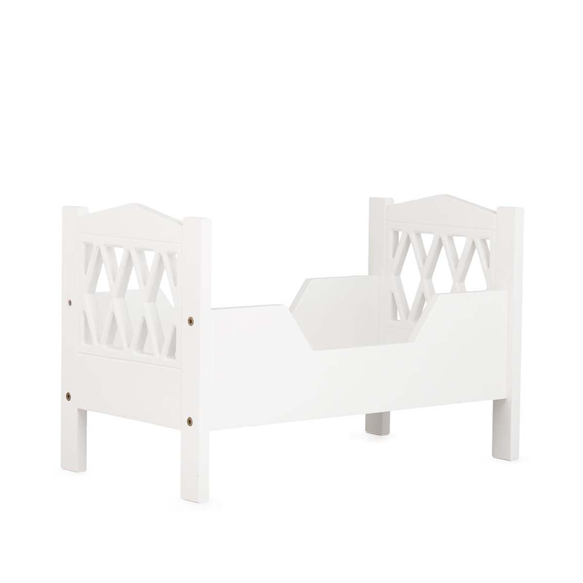 Het Harlequin poppenbed van Cam Cam Copenhagen is een miniatuur bedje geïnspireerd op de iconische Harlequin-collectie. Materiaal: FSC-gecertificeerd MDF, voor poppen van 38-44 cm. Combineer met kinderstoel. VanZus