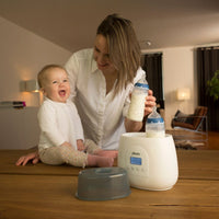 Praktische flessenwarmer voor de babyuitzet: de Alecto fleswarmer BW700TWIN. Supersnel verwarmen, ontdooien van gekolfde melk of babyhapje en een handige sterilisatie optie. Twee flessen tegelijk. VanZus