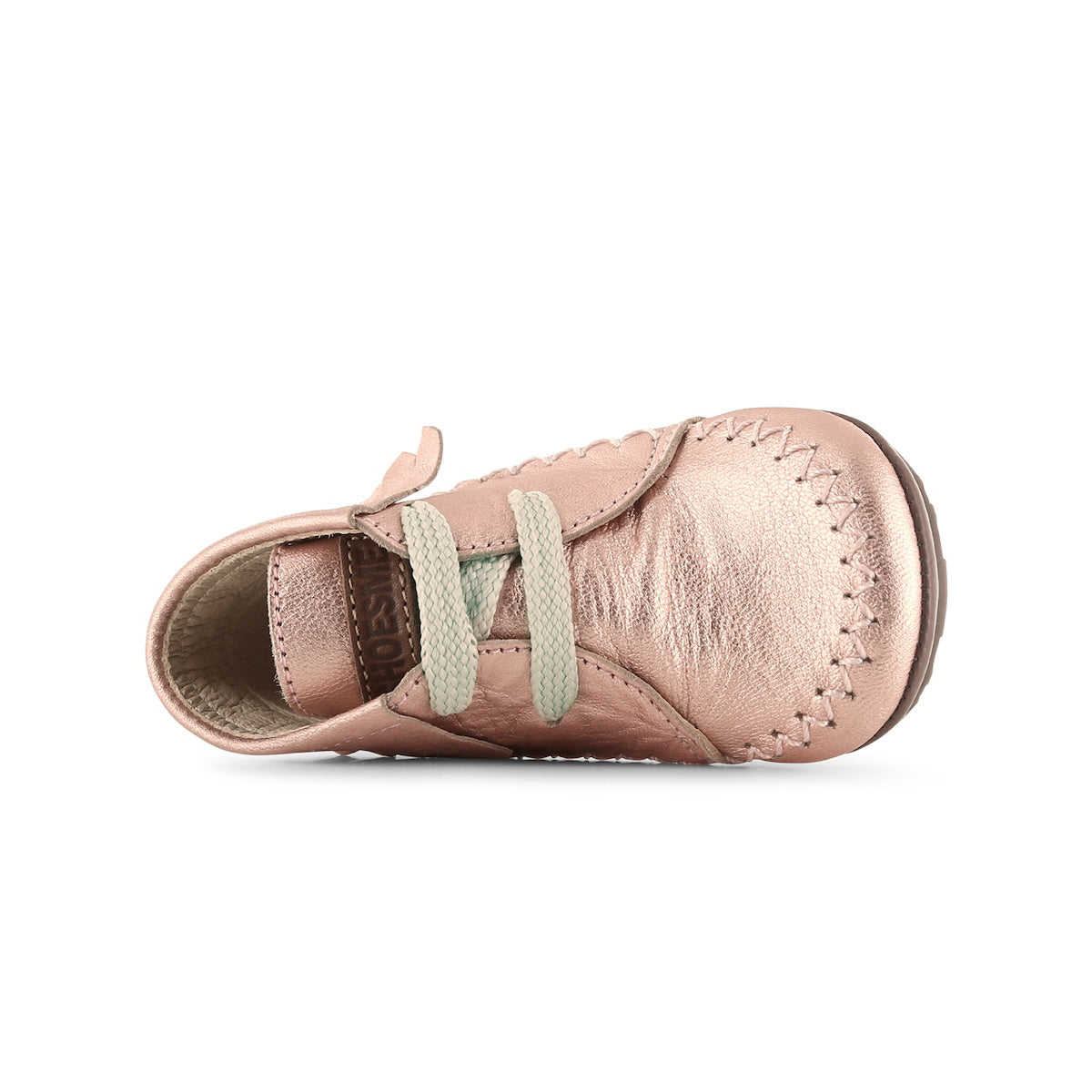 Shoesme baby-proof smart rose gold is dé perfecte eerste schoen voor je kleintje! De baby-proof schoentjes zijn speciaal ontworpen voor de eerste stapjes en zijn helemaal afgestemd op babyvoetjes. VanZus.