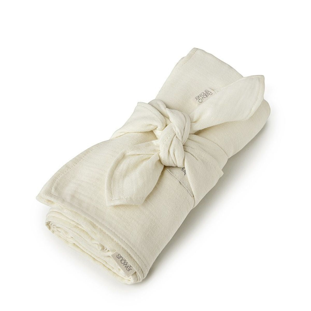 De 2-pack mini inbakerdoeken in ivory powder van Babyshower zijn multifunctioneel: gebruik ze om je kind af te drogen, als onderlegger bij het verschonen, als spuugdoek of inbakerdoek. Leuk als kraamcadeau! VanZus