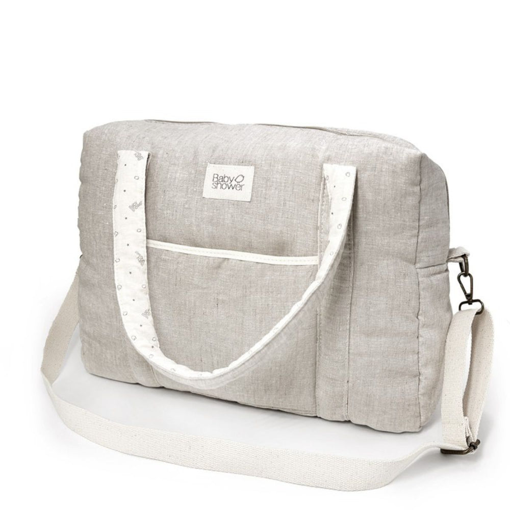 De kinderwagentas camila in 100% linen is perfect als je op pad gaat met je kindje. Handige afsluitbare tas met vakjes, verstelbare cross-body riem en draaghengsels. Luxe linnen stof. VanZus