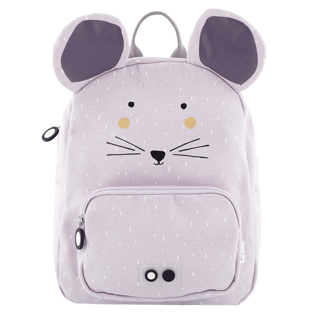 Met de Trixie Mrs. Mouse rugzak klein ben je klaar voor avontuur! In deze paarse schooltas kan je al je spulletjes kwijt voor een dagje weg. De paarse rugzak komt in de vorm van een muisje. VanZus.