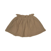 De Baje Studio strawberry rok in de kleur taupe is een prachtig plissé skortje, oftewel een short en rokje in één. Dit rokje heeft een hele lieve en romantische uitstraling. VanZus.