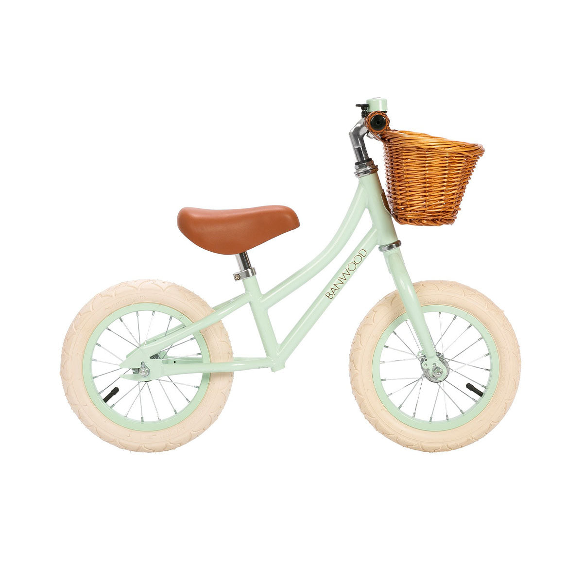 Ontdek deze toffe Banwood loopfiets vintage pale mint! Deze toffe loopfiets voor jongens en meisjes heeft een mooie, matte lichtgroene kleur. Deze fiets ie gemaakt om lang mee te gaan en je kind zal er dan ook heel veel plezier mee beleven! VanZus