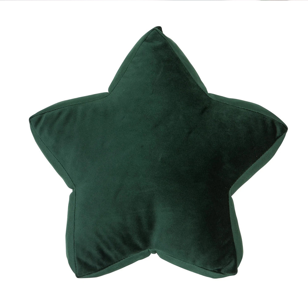 Geef je kamer een upgrade met dit prachtige kussen in de vorm van een ster (klein) in de kleur groen van Betty's Home. Te plaatsen op bed, op een stoel en leuk op een bankje! VanZus