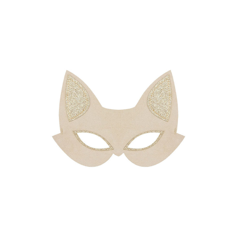 Is jouw kindje gek op verkleden? Dan is dit woodland pals fox masker in de kleuren crepe/goldrush een echte must have. Met dit masker verandert je kindje in een superschattig beertje.  Het masker is licht, buigzaam en heeft een mooie beige kleur. VanZus