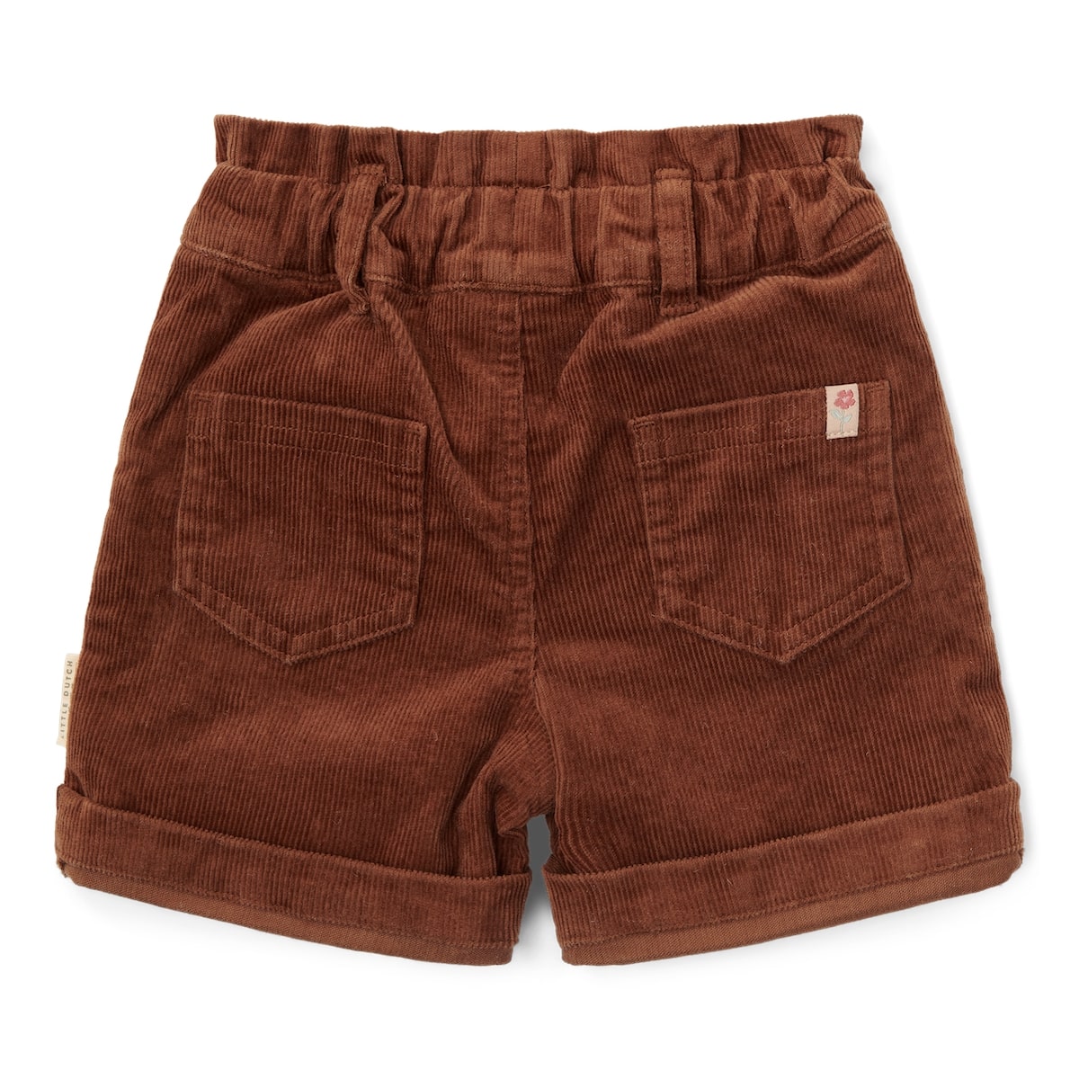 Wat zal de trendy korte broek in walnut brown van Little Dutch geweldig staan bij jouw kleintje. De korte broek is gemaakt van zachte, warme corduroy met een lichte stretch voor comfort, ideaal voor een dag vol spelen en verkennen. VanZus