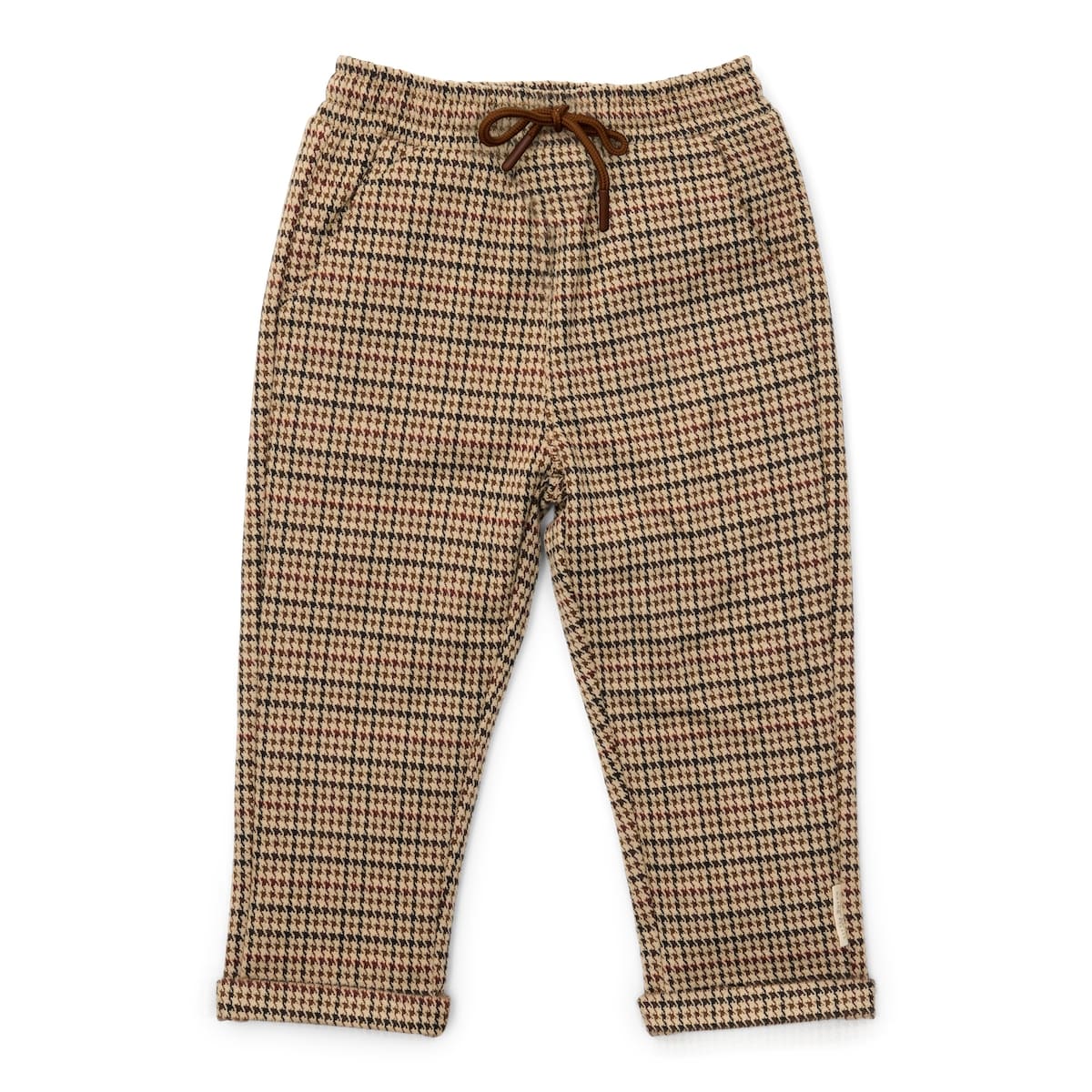 De broek green check van Little Dutch heeft een klassieke ruit in een sportieve stijl! Wat zal jouw kleintje shinen hierin!  Deze trendy jogger combineert een tijdloos groen ruitontwerp met een sportieve look. Gemaakt van een zachte stof is deze broek niet alleen heel hip voor je kleintje, maar ook heel comfortabel. VanZus