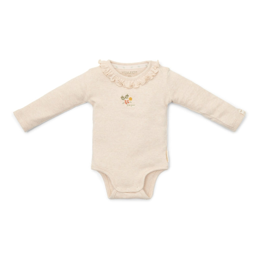 Deze romper met lange mouw van Little Dutch in de kleur sand melee is comfortabel en  ook nog eens heel leuk voor jouw kleintje. De romper is gemaakt van zacht katoen en biedt warmte, perfect voor de koelere dagen. VanZus