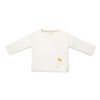 Hoe leuk is dit overslag t-shirt met lange mouw in de kleur off white van Little Dutch? Dit zachte en comfortabele shirt is gemaakt van biologisch katoen en voelt fijn aan op de huid. VanZus