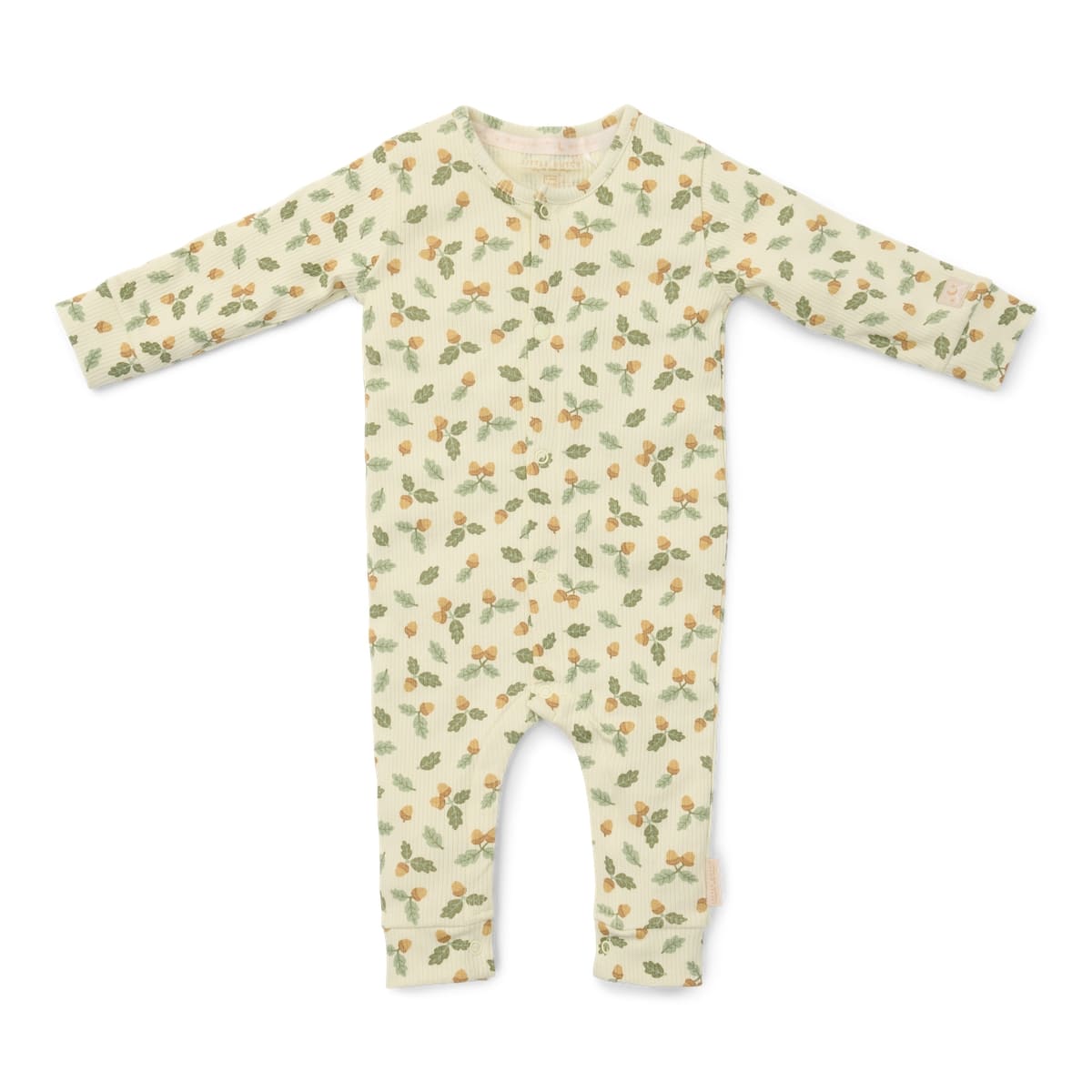 Jouw kleintje slaapt heerlijk in de Little Dutch pyjama met forest leaves print. De pyjama is gemaakt van zacht biologisch katoen wat zorgt voor comfort, waardoor je kleintje heerlijk kan slapen en vrij kan bewegen. VanZus