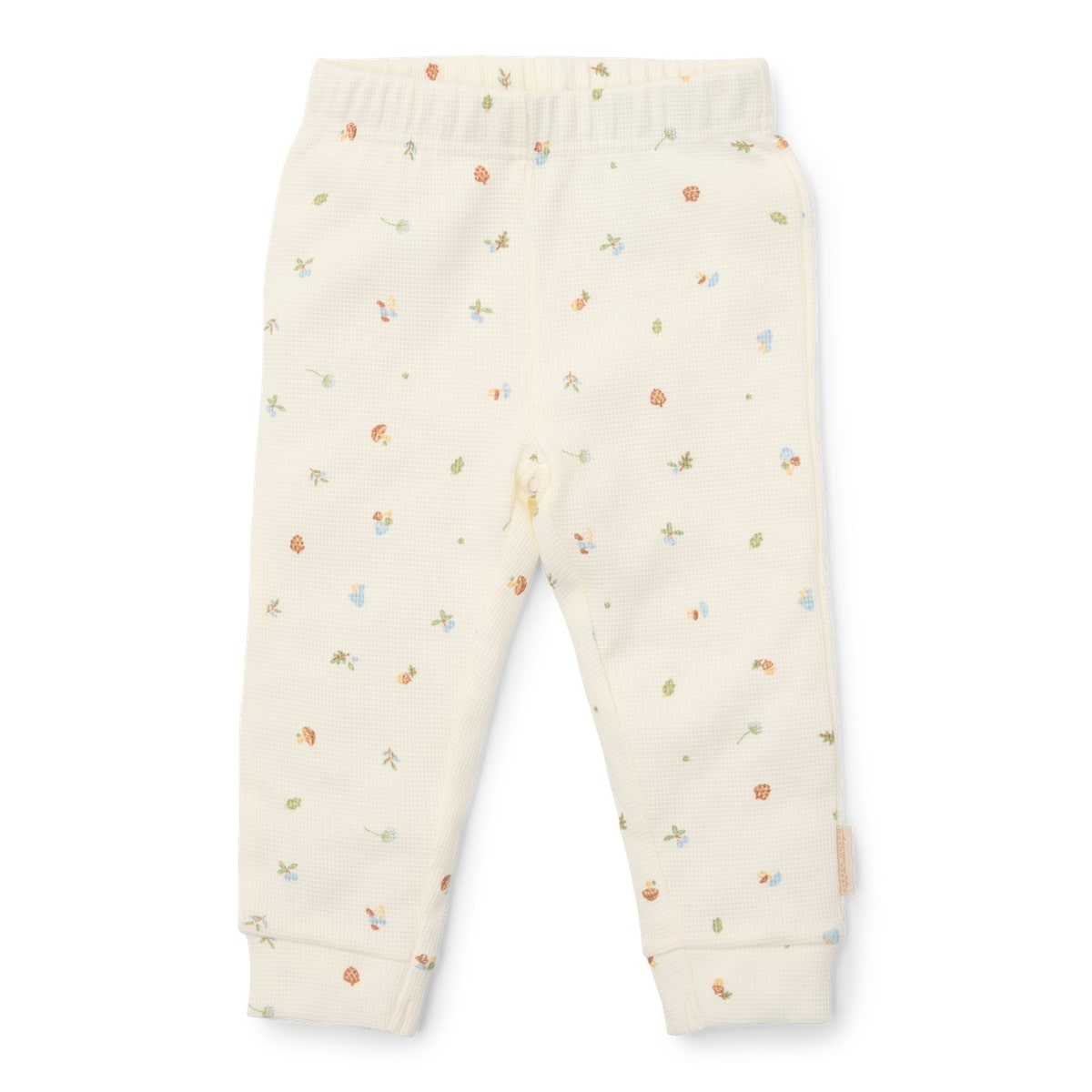 Ga naar dromenland en droom de mooiste dromen in deze tweedelige pyjama forest treausures van Little Dutch.  De pyjama bestaat uit een pyjamabroek en een pyjamashirt. De pyjama heeft een schattige print op zowel het shirt als de broek. VanZus