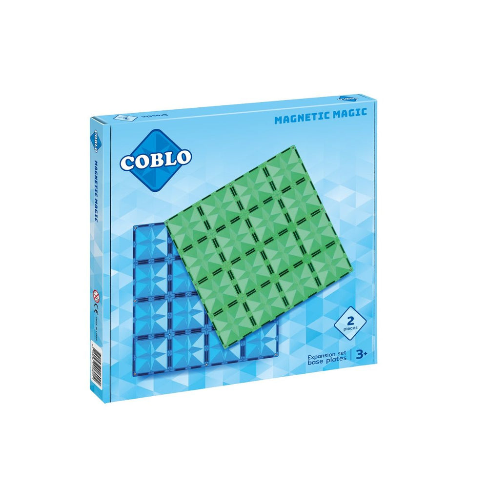 Baseplates classic set van 2 van Coblo: perfect voor grote bouwprojecten! Met 30x30 cm bieden ze een stevige, blauw en groene ondergrond voor creatieve bouwspelletjes. Duurzaam en geschikt vanaf 3 jaar. VanZus