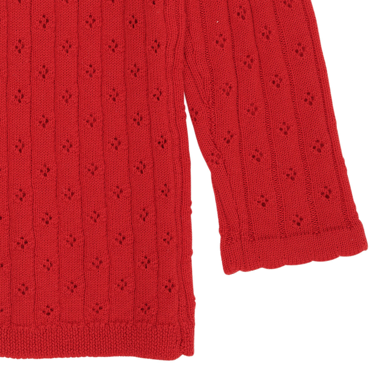 Het is altijd fijn om een mooi blousje is huis te hebben dat je zowel uit de kast kan trekken voor alledaagse outfits, als voor feestelijke gelegenheden. Dit merino classic pointelle truitje in de kleur red van het merk Copenhagen Colors is een prachtige basic met eyecatching details. VanZus