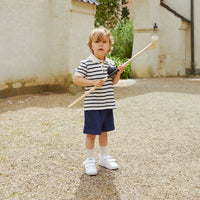 Het Copenhagen Colors pique stripe poloshirt in de kleur navy stripe is een mooie klassieke en tijdloze polo. Het shirt heeft niet alleen een mooie look maar hij zit ook erg lekker. VanZus.