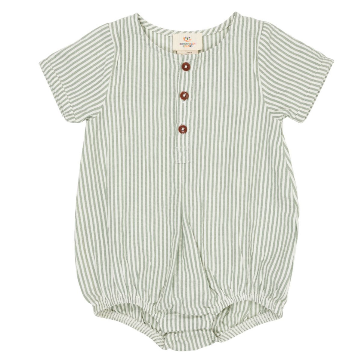 Het Copenhagen Colors seersucker rompertje in de kleur green cream stripe is een super leuk pakje voor jouw baby. Het babypakje heeft een mooie crème kleur en zacht groene streepjes. VanZus.