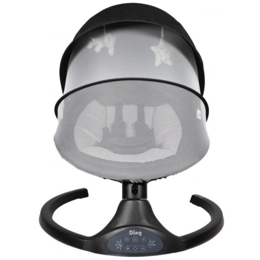 Deze hugg swing babyschommel in de kleur black van het merk Ding is ideaal om je kleintje rustig in slaap te wiegen. Ook kun je je kindje er in plaatsen om hem of haar even bezig te houden. Het schattige olifantje en de sterrenhanger zullen daar zeker bij helpen! VanZus