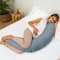 Het Doomoo Comfy Big Tetra voedingskussen blue is een ideaal 3-in-1 voedingskussen dat je kunt gebruiken tijdens en na de zwangerschap. Het kussen zorgt ervoor dat je comfortabel kunt slapen voeden. VanZus.