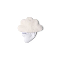 De Doomoo Snoogy cloudy white is een lieve knuffel die krampjes kan laten verdwijnen als sneeuw voor de zon. In de knuffel zit namelijk een warmtekussentje die ervoor zorgt dat je kleine heerlijk kan slapen. VanZus.