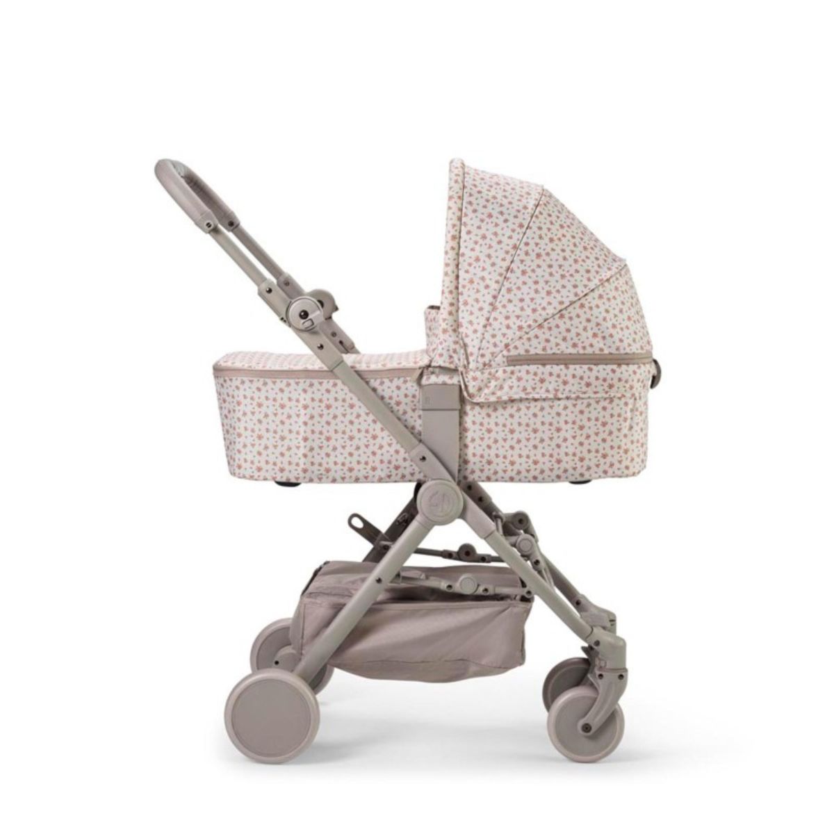 Ontdek de Elodie Mondo buggy reiswieg in Autumn Rose: perfect voor pasgeborenen tot 6 maanden oud. Creëer eenvoudig een complete kinderwagen vanaf de geboorte. VanZus