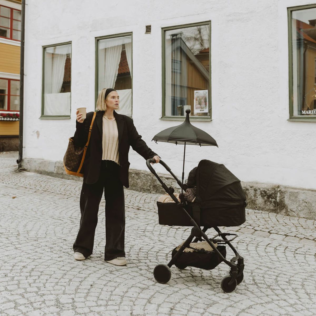 Elodie mondo buggy carrycot black