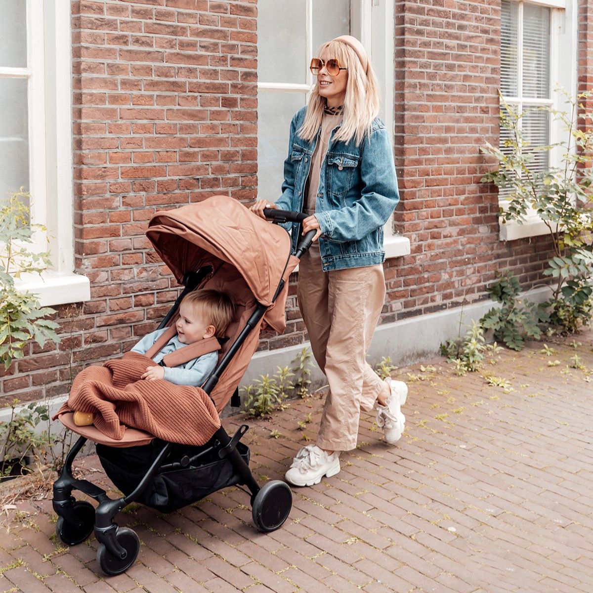 Elodie mondo compacte buggy burned clay