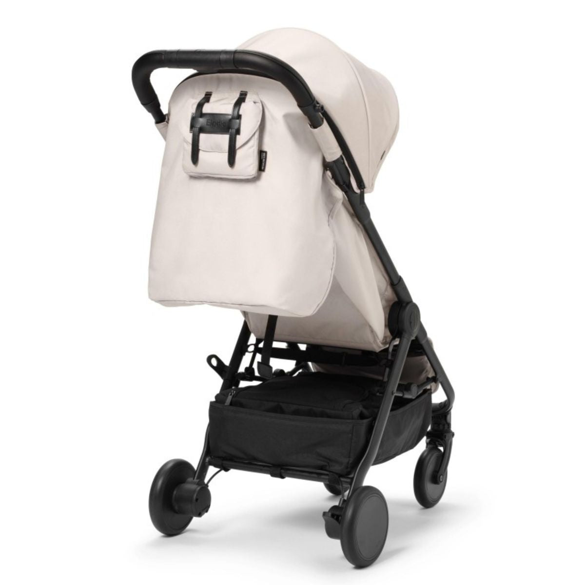 De mondo compacte buggy biedt comfort, gemak en stijl voor jou en je kindje. Kleur moonshell, verstelbare rugleuning en zitting, zwenkwielen, eenvoudig met één hand inklapbaar met zonnekap en handbagageformaat. VanZus