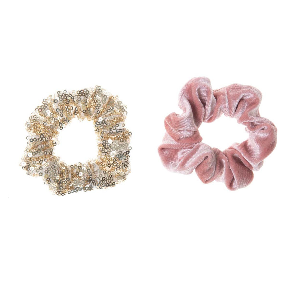 Sparkle and shine met Rockahula’s sequin en velvet scrunchies! De set bestaat uit 2 elastieken: een goudkleurige met gouden pailetten en een roze fluwelen. Hip en handig! VanZus