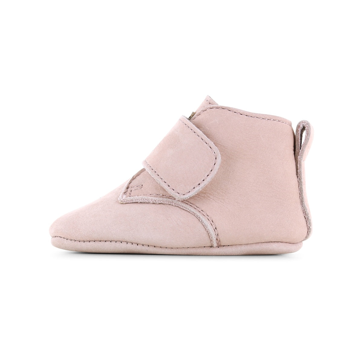 Deze newborn sloffen van Shoesme in de kleur pink hebben klittenband en bieden ultieme comfort. De slofjes zijn lekker zacht en zijn gemaakt van hoogwaardig schapenleer en hebben een zacht voetenbed en leren zolen. VanZus