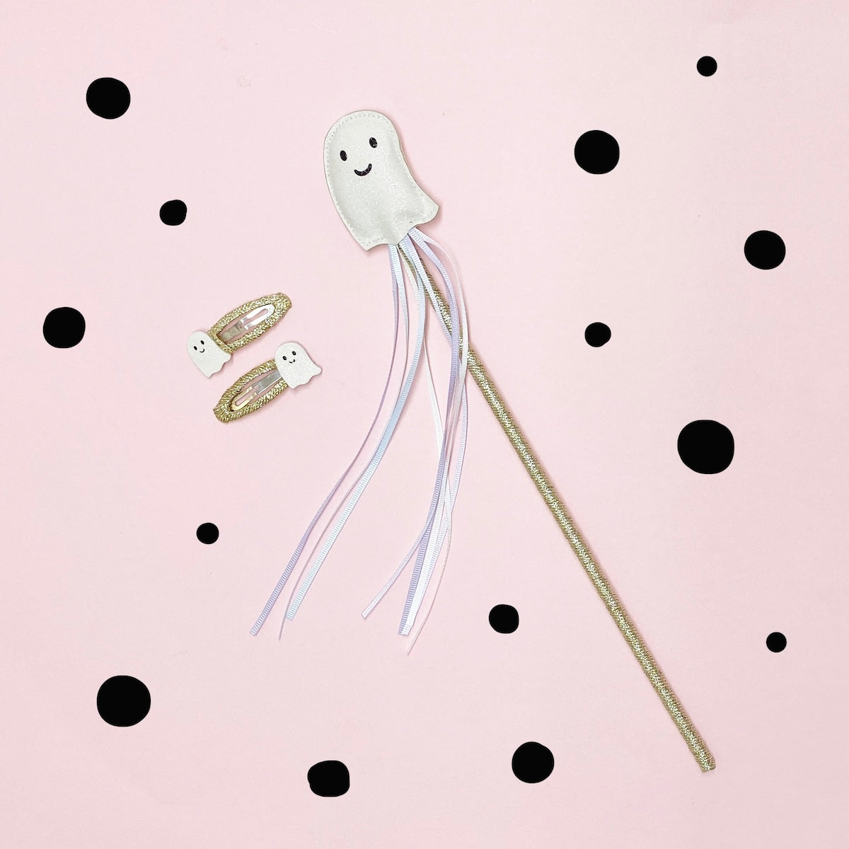 Rockahula happy ghost magic wand