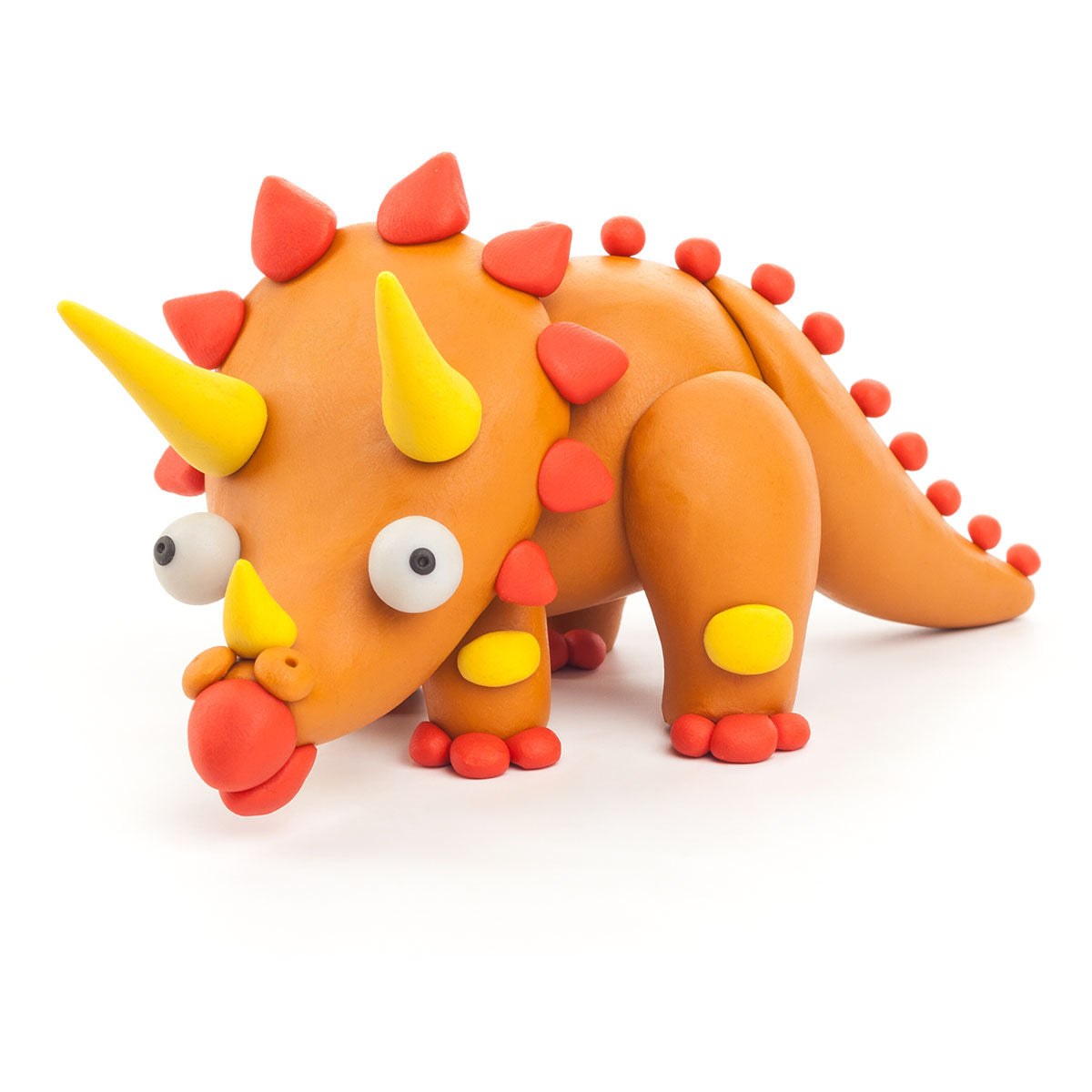 Boetseer Dino Triceratops met de boetseerklei én bijbehorende app van HeyClay uit de collectie Dinos. 3 stuks klei, plakt niet en droogt snel. Creatief en leerzaam. VanZus