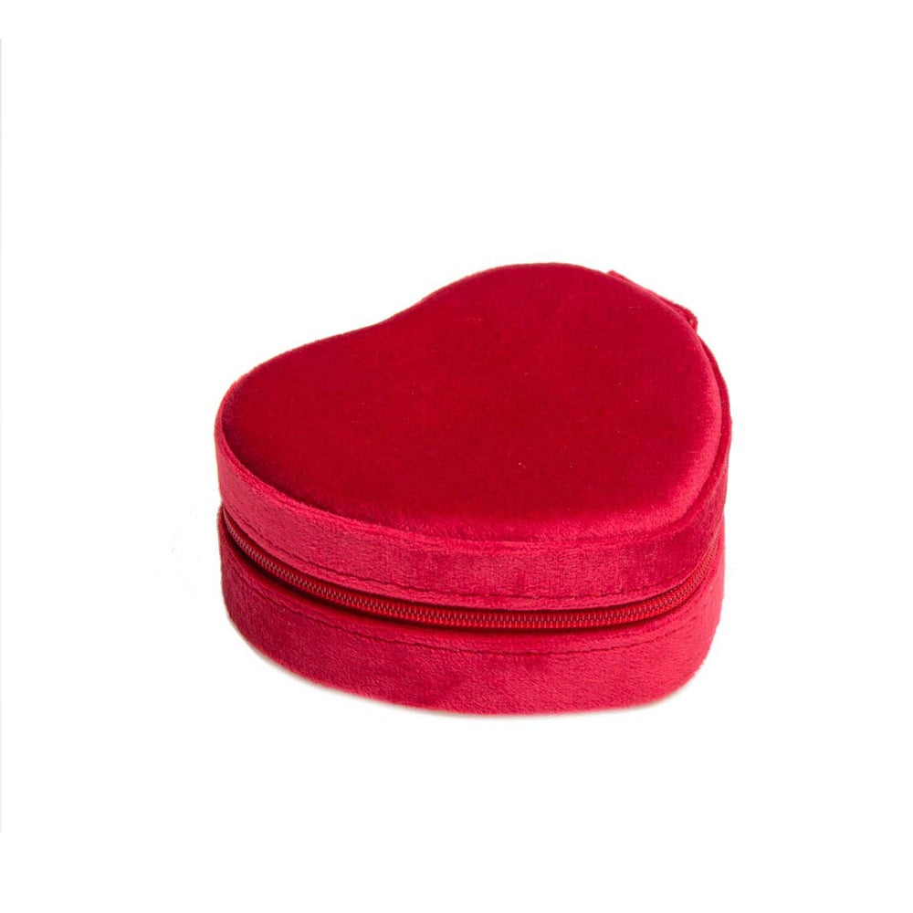 Berg de sieraden van jouw mini op in deze mooie love heart sieradendoos van Rockahula. Fluweelzachte stof, rode kleur, handig vak en zakje om alle sieraden op te bergen en te scheiden. VanZus