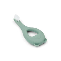 Met de Liewood janelle 2-pack tandenborstels peppermint wordt tanden poetsen een stuk leuker! Deze schattige groene tandenborstel heeft een fijne grip en past goed in kleine handjes. VanZus.