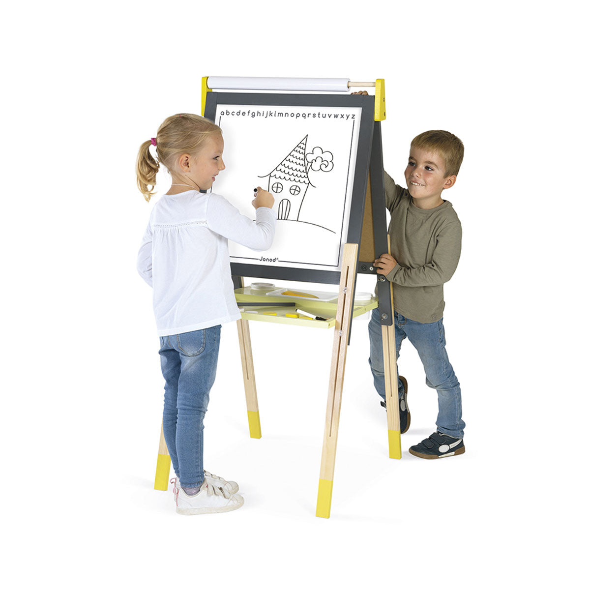 Dit schoolbord grijs/geel is het ideale accessoire voor op de kinderkamer. Je kan er op schrijven, tekenen en het bord als hulpmiddel gebruiken tijdens het maken van huiswerk! VanZus
