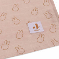 De 2-pack Jollein hydrofiele doeken large in miffy silhouettes wild rose design zijn onmisbaar. Superzacht en veelzijdig. Perfect voor je babyuitzet. In diverse prints. VanZus